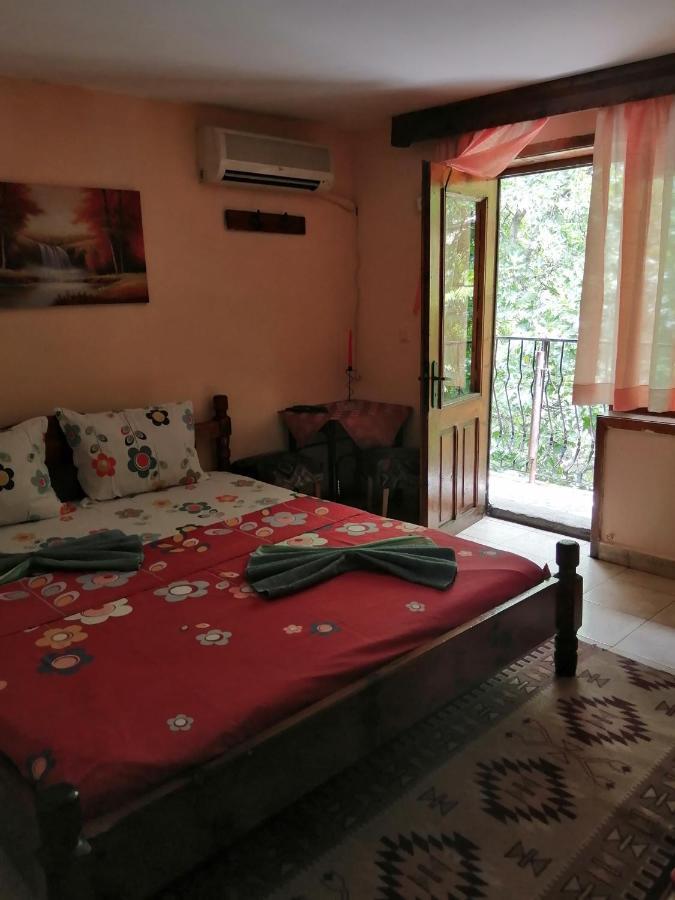 Hotel Restaurant Merina Kresna Dış mekan fotoğraf